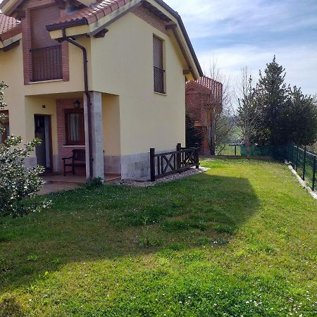 Chalet Playa Del Sable Hinojedo Exterior photo